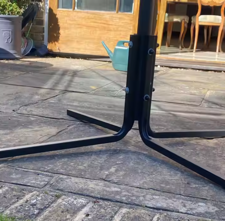 Portable Adjustable Basketball Hoop – Durable Steel Frame with All-Weather Net Basketball Hoops